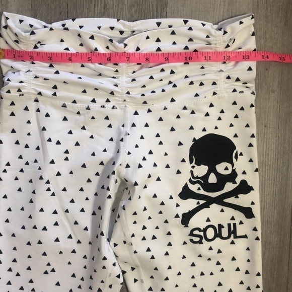 Soul Cycle Size Medium Skull leggings - Picture 9 of 10